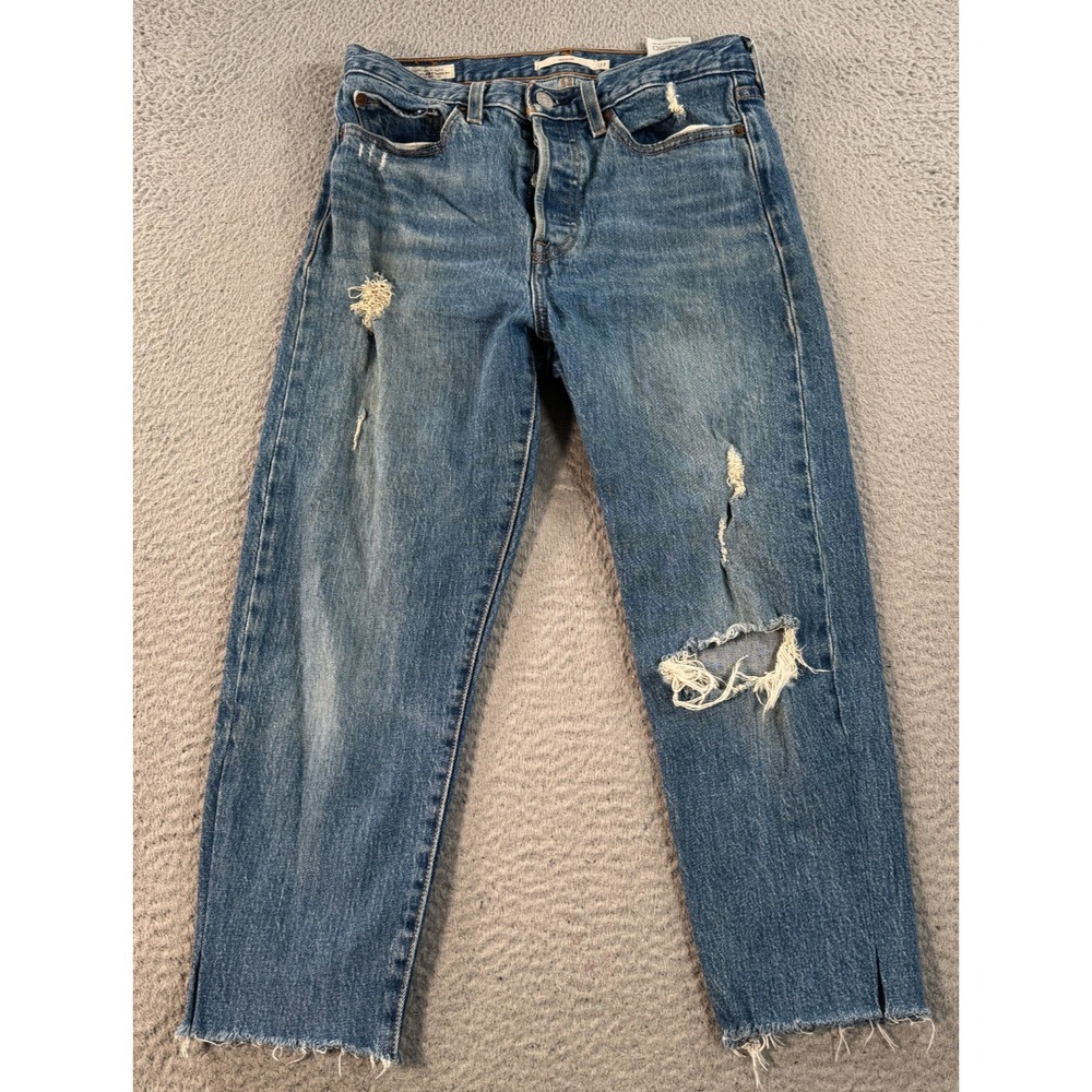 Levi's Wedgie Jeans Women 27x21 Blue Denim Capri Straight Distressed Button Fly